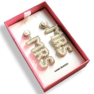Piper k MRS Earrings New In Box